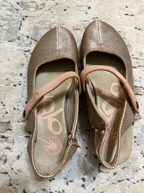 OTBT Metallic Bronze Mary Jane Flats